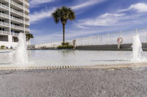 2 Bedroom Lighthouse Condo on the Beach with 2 Outdoor Pools and Heated Indoor Pool